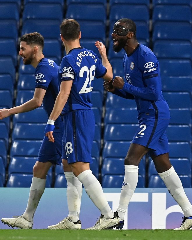 美国维基尼亚大学室内田径赛 阿基姆缘悭60公尺决赛