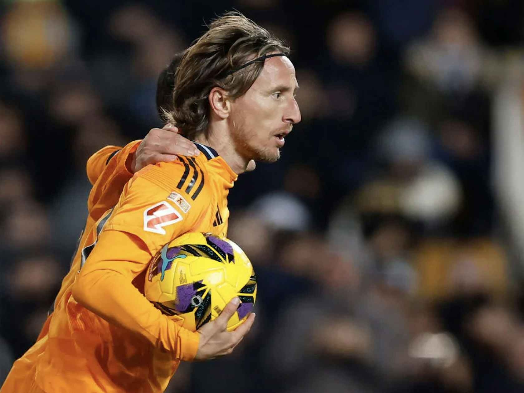 剥削性策略：面对“电话跟注站”型选手，你该如何增加价值下注？（对抗“电话跟注站”型选手的剥削打法：如何扩大你的价值下注？）