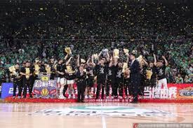 拜仁连续18场联赛每场都至少进两球，距德甲纪录只差两场